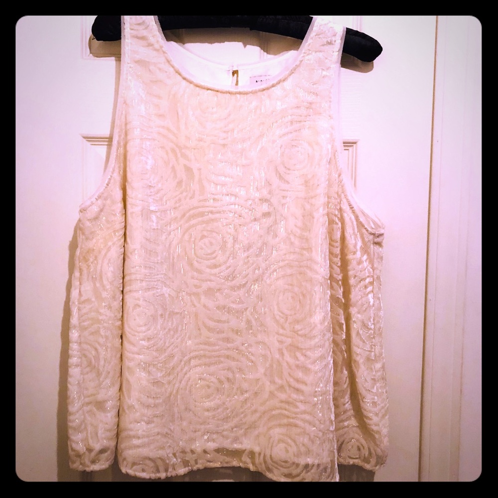 Velvet textured swing tank